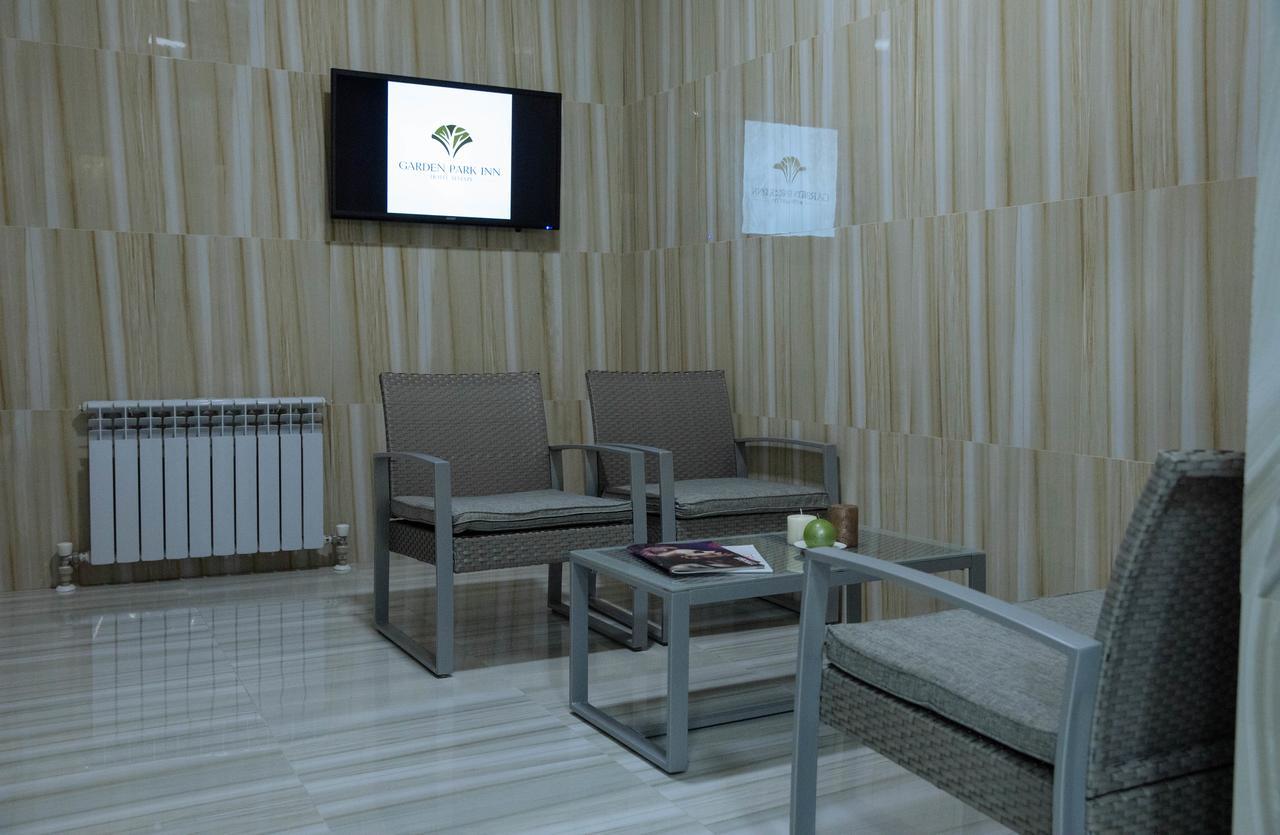 Garden Park Inn Almaty Extérieur photo
