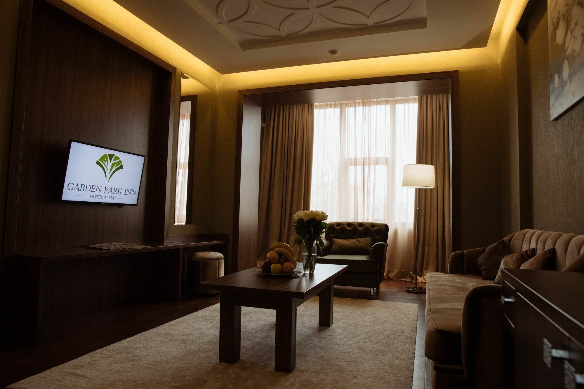 Garden Park Inn Almaty Extérieur photo